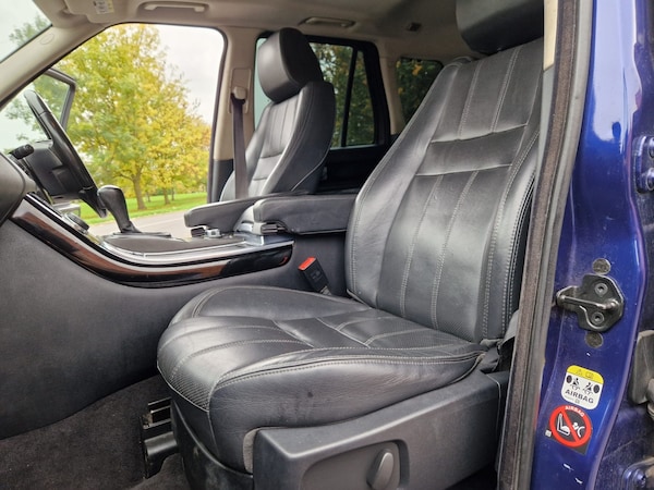 Used Land Rover Range Rover Sport 2011 for sale - 76262623: Photo 15