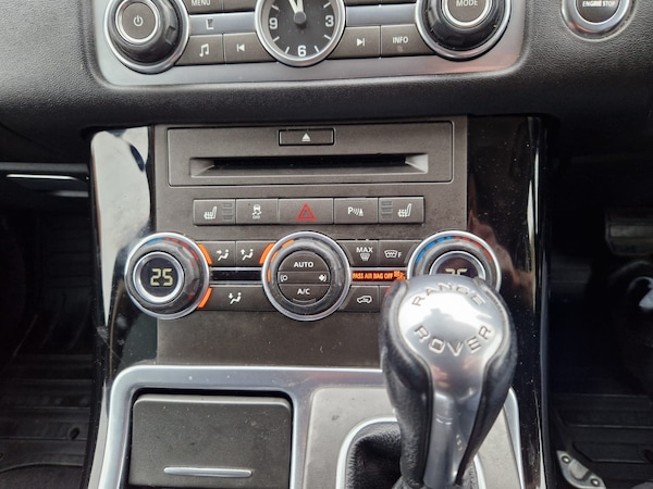 Used Land Rover Range Rover Sport 2011 for sale - 76262623: Photo 23