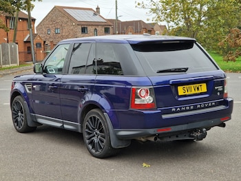 Used Land Rover Range Rover Sport 2011 for sale - 76262623: Photo