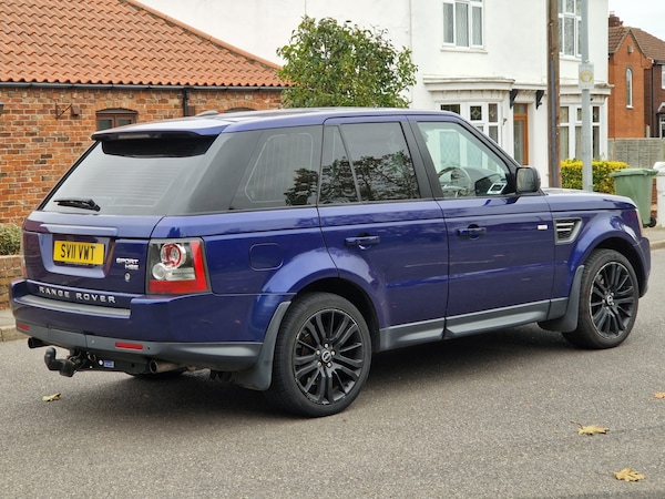 Used Land Rover Range Rover Sport 2011 for sale - 76262623: Photo 6