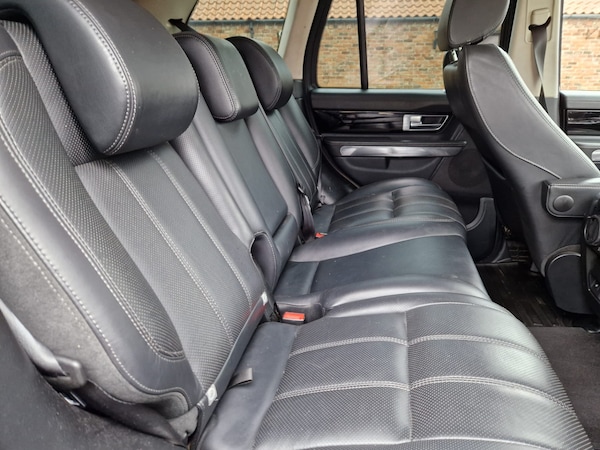 Used Land Rover Range Rover Sport 2011 for sale - 76262623: Photo 9