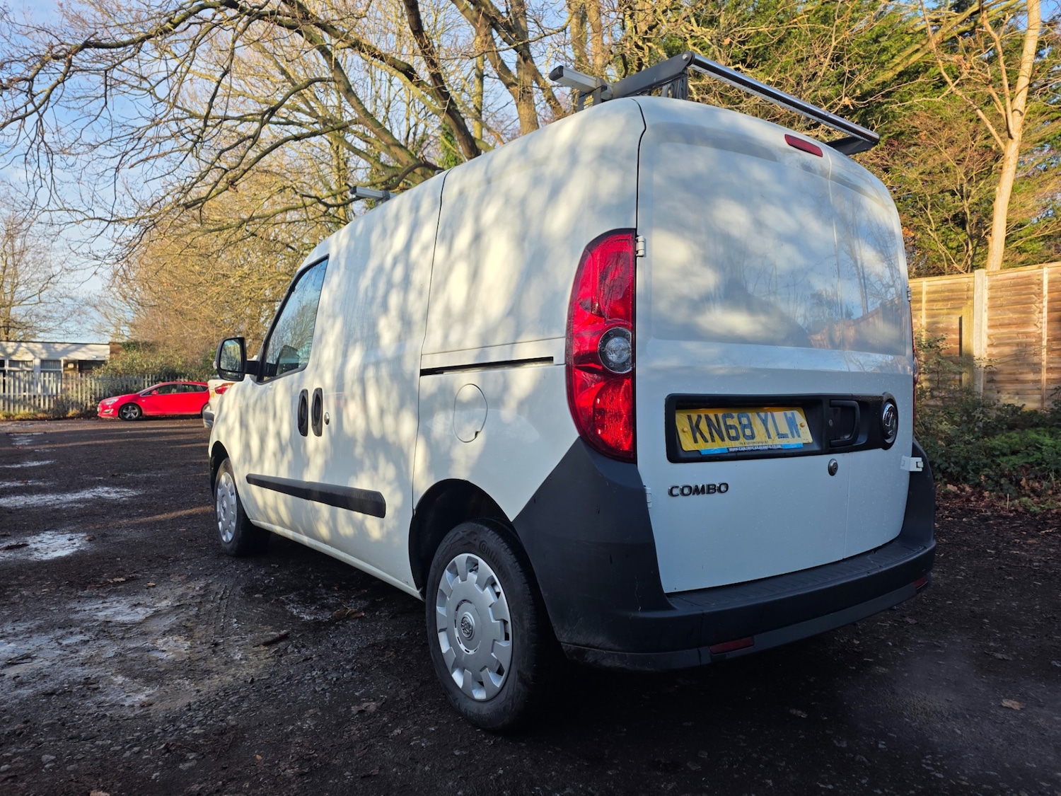 Used Vauxhall Combo 2018 for sale - 77127679: Photo 3