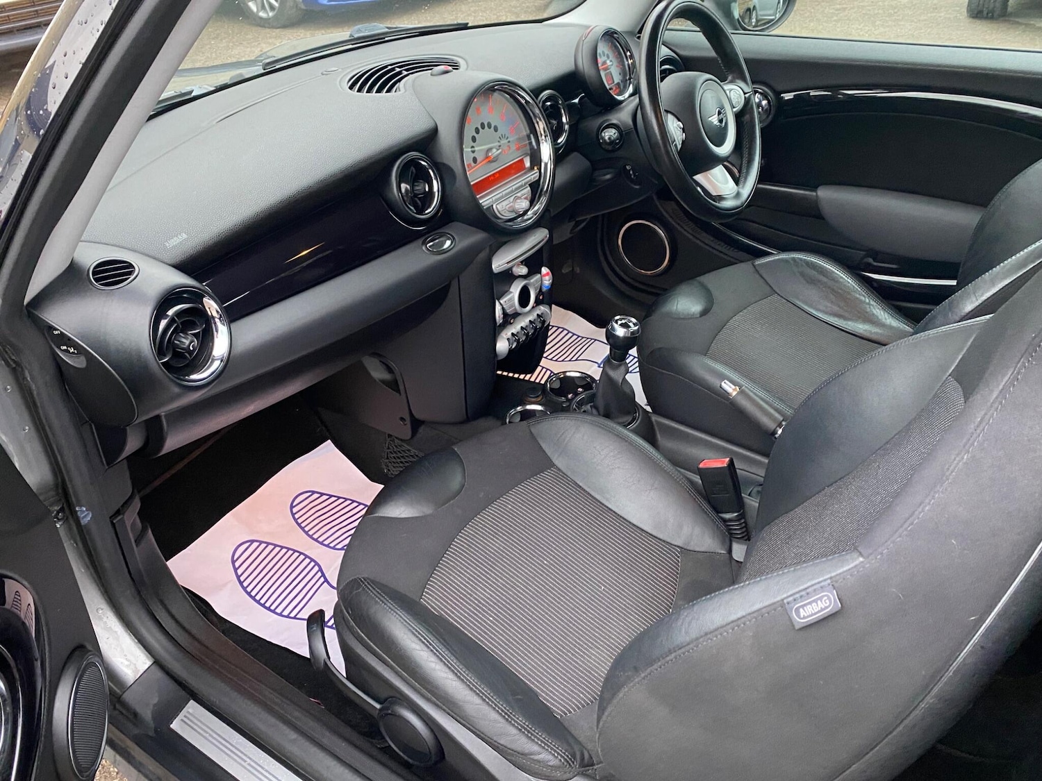 Used MINI Hatch 2009 for sale - 78086854: Photo 25