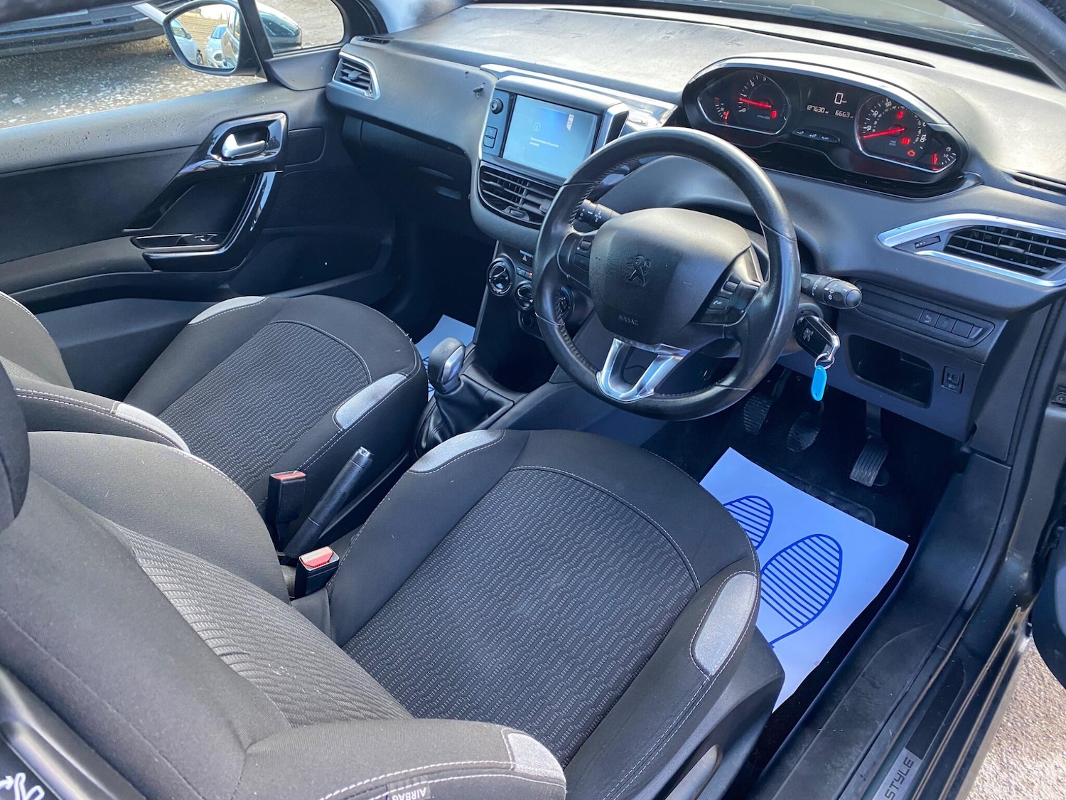 Used Peugeot 208 for sale - 78185484: Photo 21