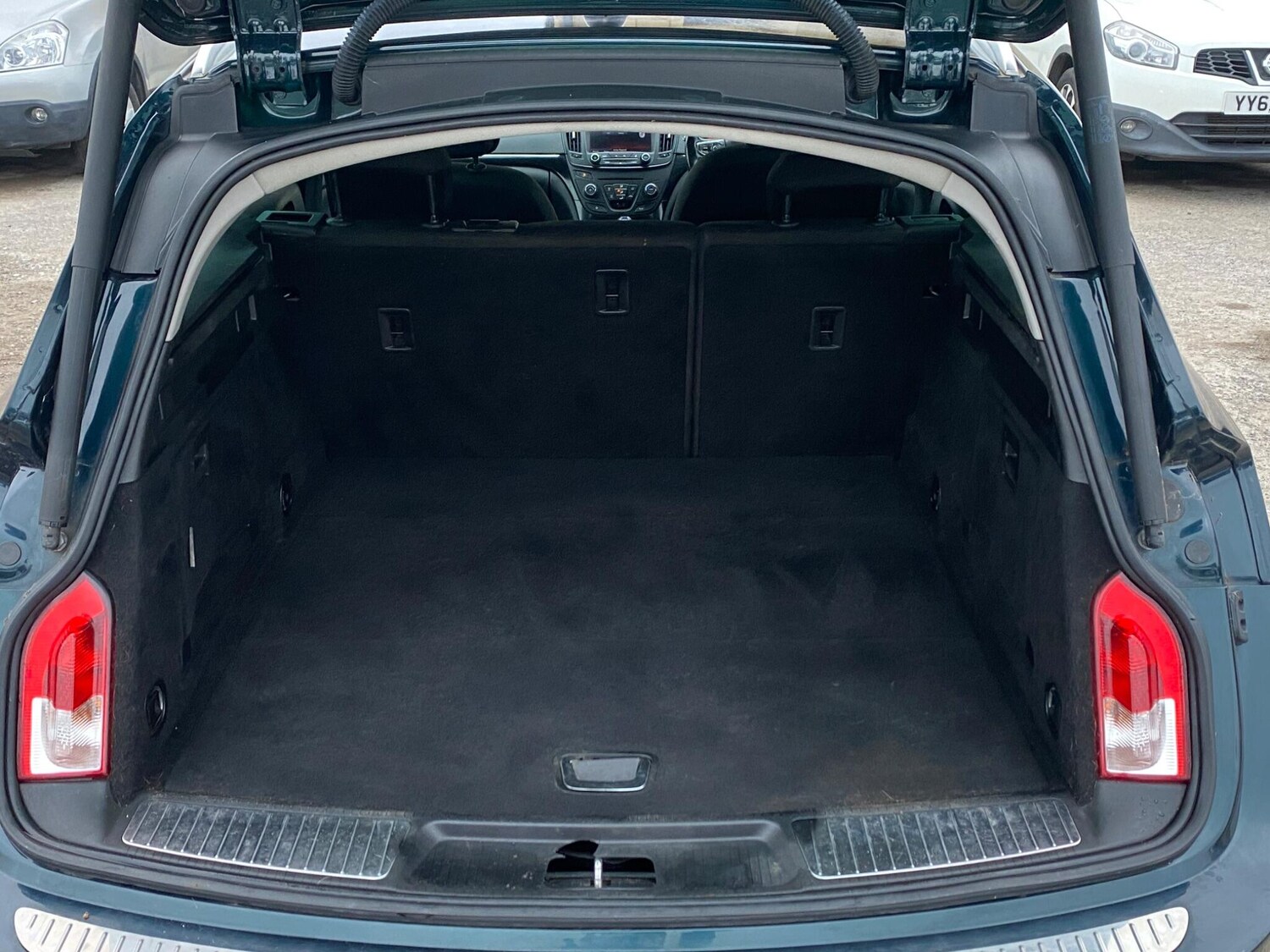 Used Vauxhall Insignia 2013 for sale - 78087042: Photo 16