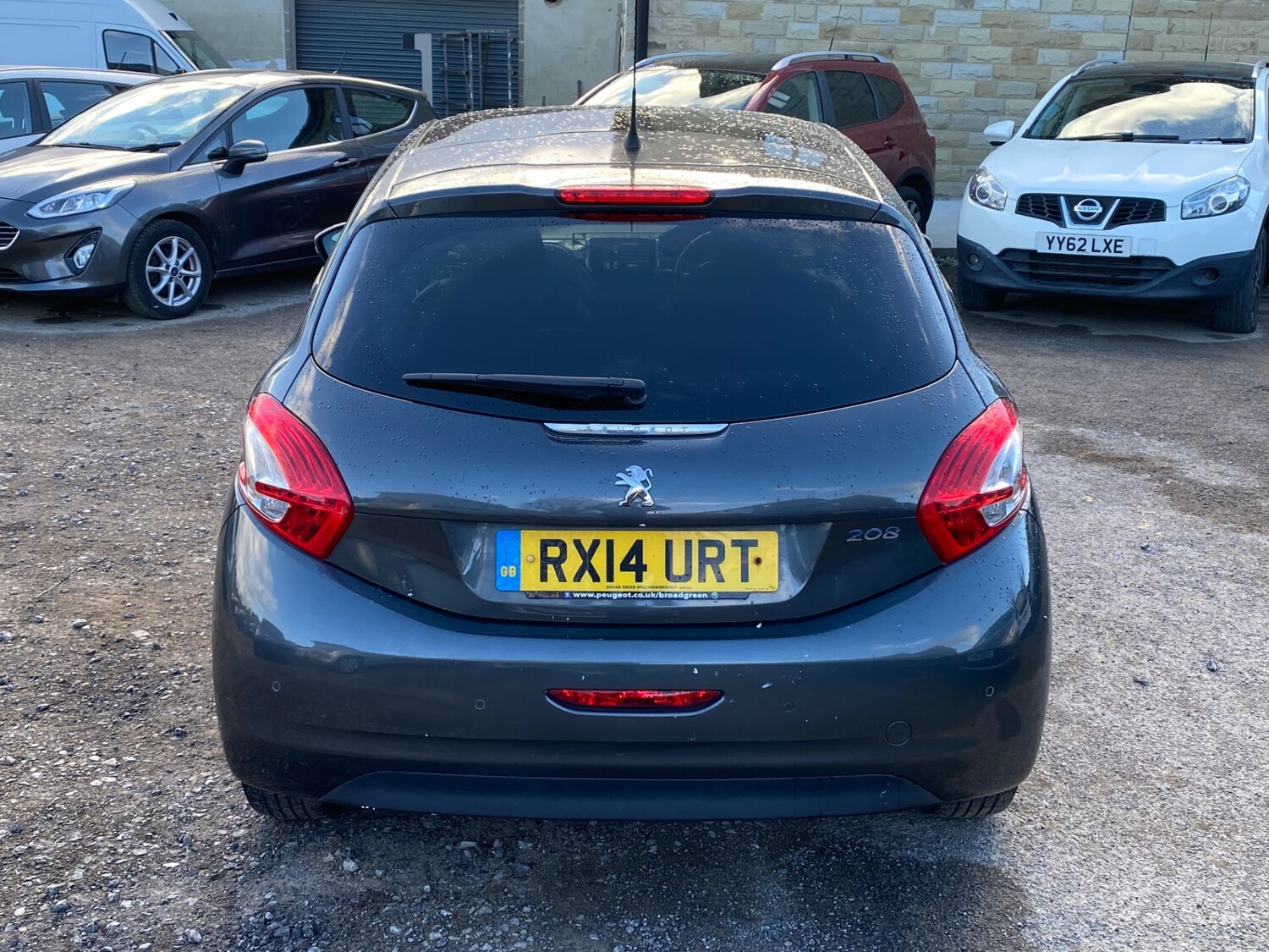 Used Peugeot 208 2014 for sale - 78182417: Photo 15