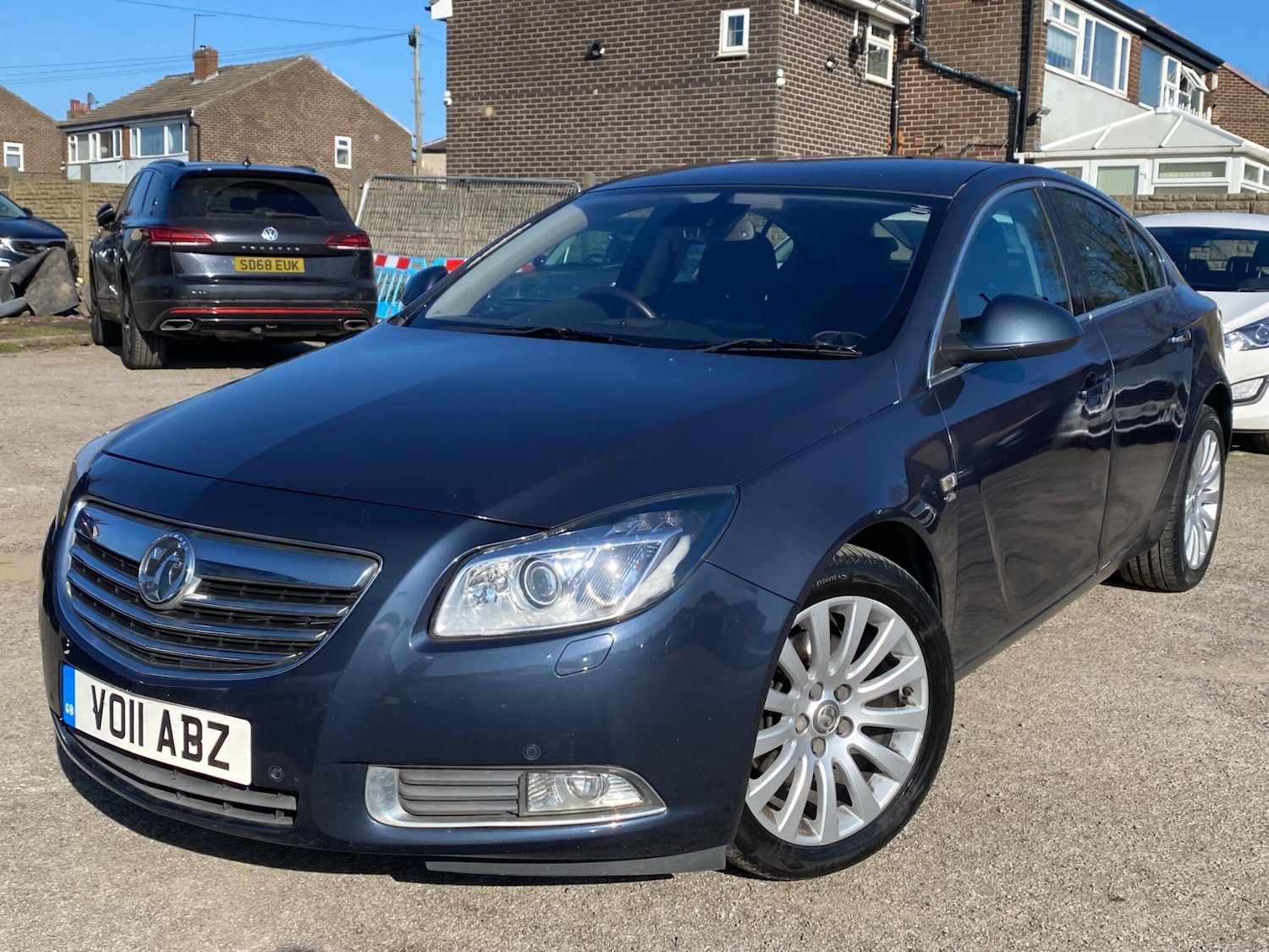 Used Vauxhall Insignia 2011 for sale - 78085930: Photo 2