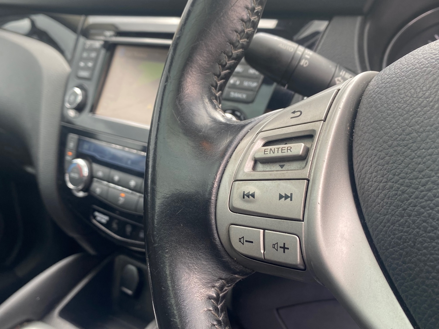 Used Nissan Qashqai 2015 for sale - 78132661: Photo 30