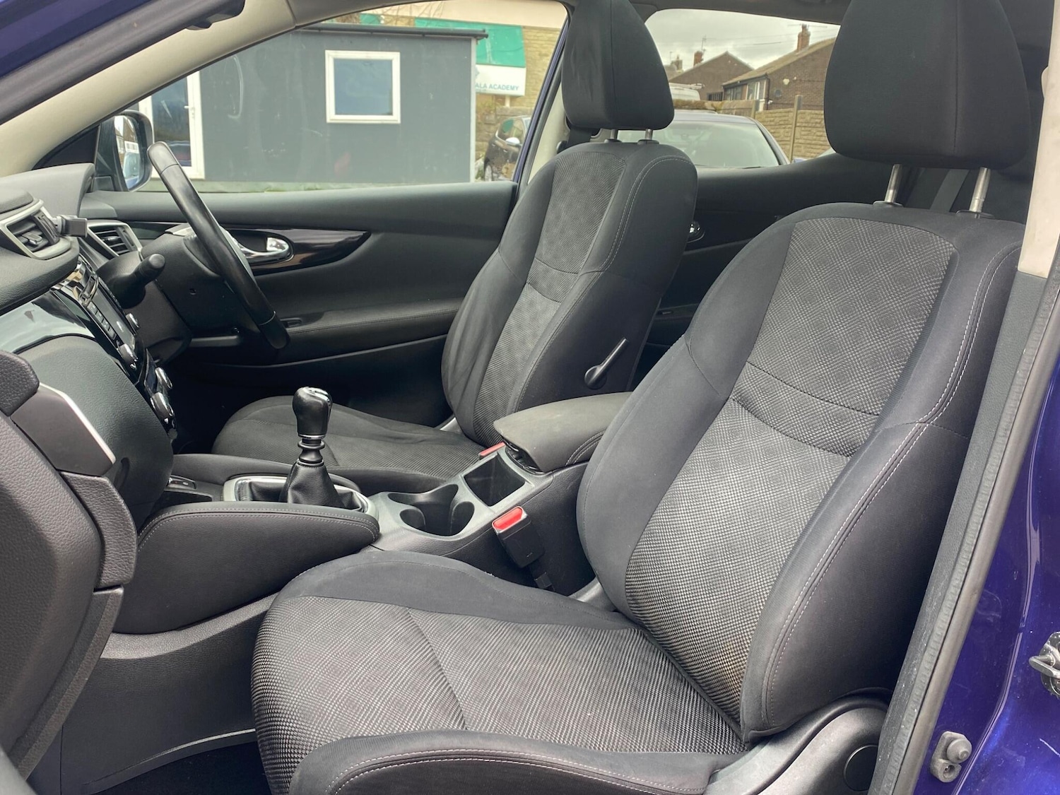 Used Nissan Qashqai 2015 for sale - 78136347: Photo 23