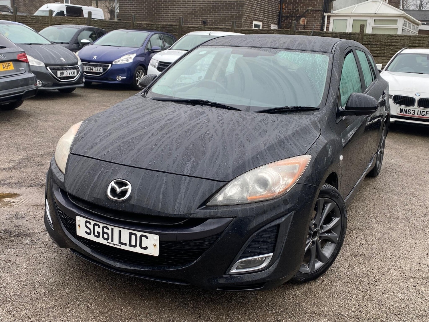 Used Mazda Mazda3 2011 for sale - 78086438: Photo 2