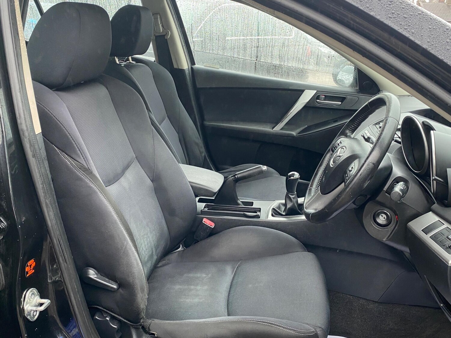 Used Mazda Mazda3 2011 for sale - 78086438: Photo 20