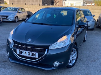 Used Peugeot 208 2014 for sale - 78335077: Photo