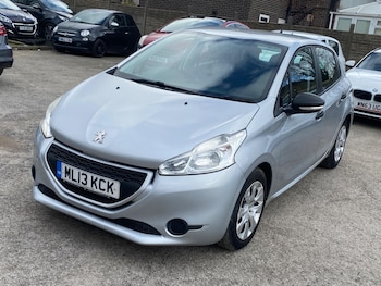 Used Peugeot 208 2013 for sale - 78086776: Photo
