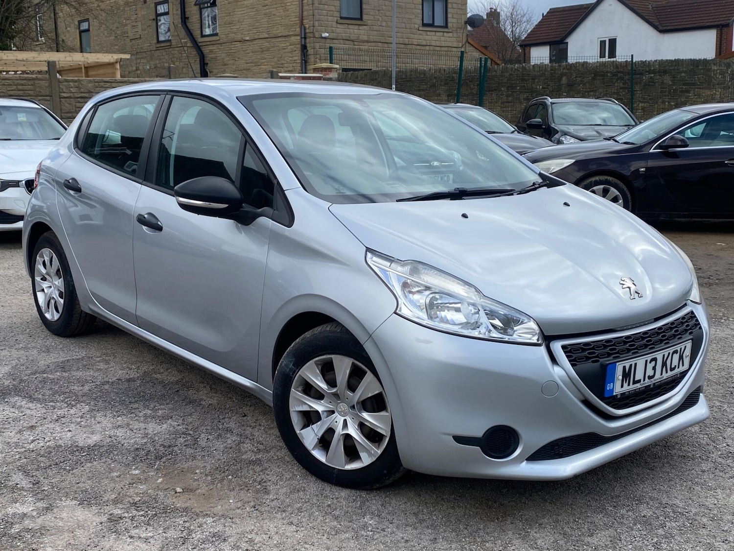 Used Peugeot 208 2013 for sale - 78086776: Photo 6