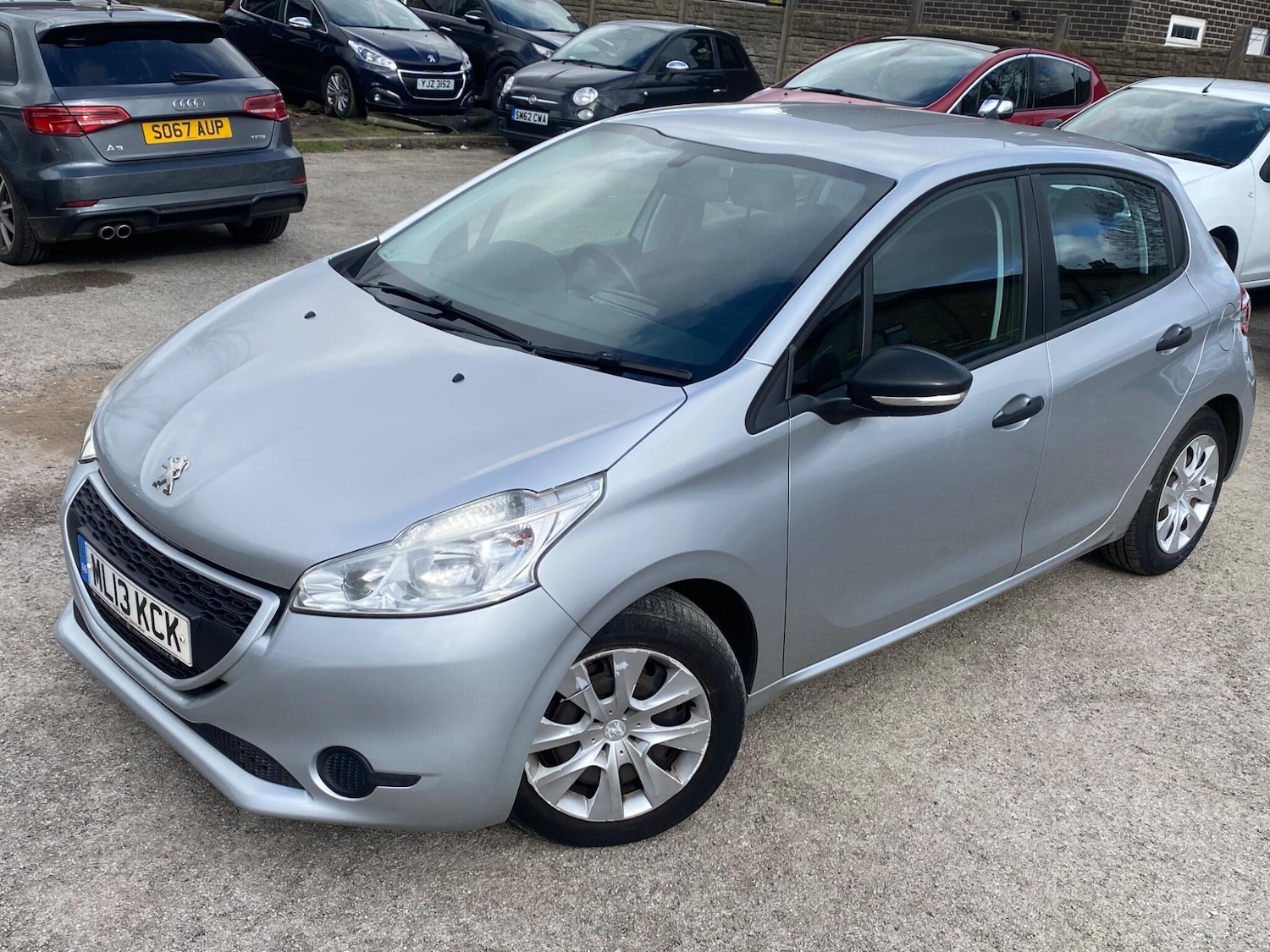 Used Peugeot 208 2013 for sale - 78086776: Photo 7