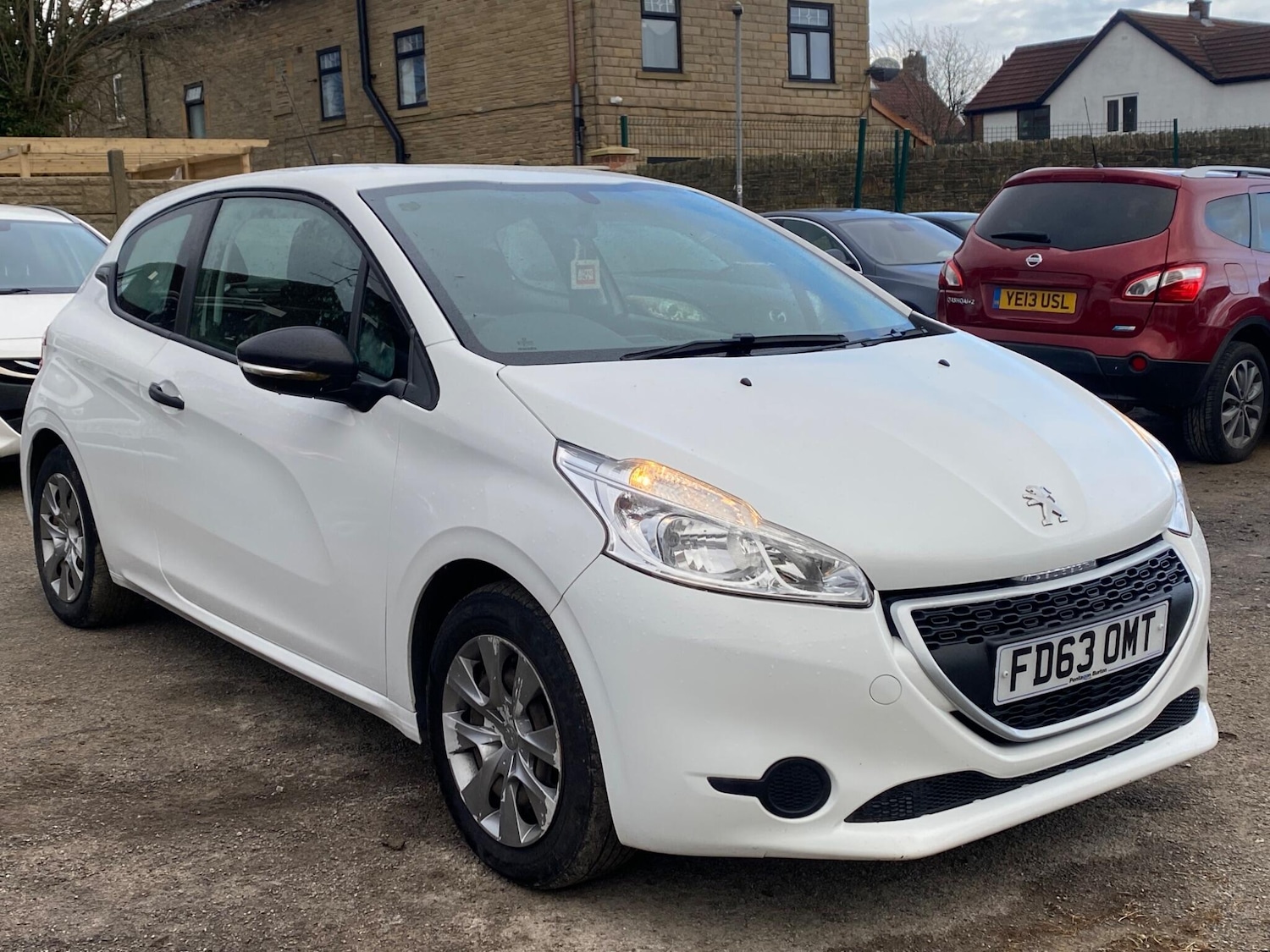 Used Peugeot 208 2013 for sale - 78087173: Photo 10