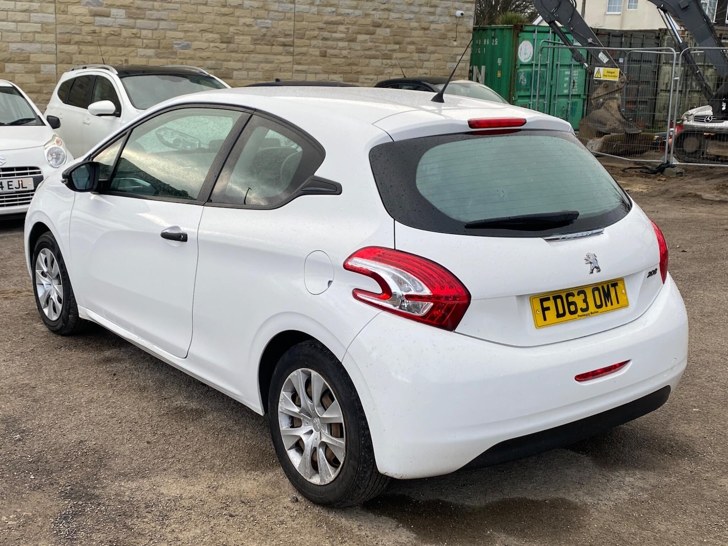 Used Peugeot 208 2013 for sale - 78087173: Photo 13