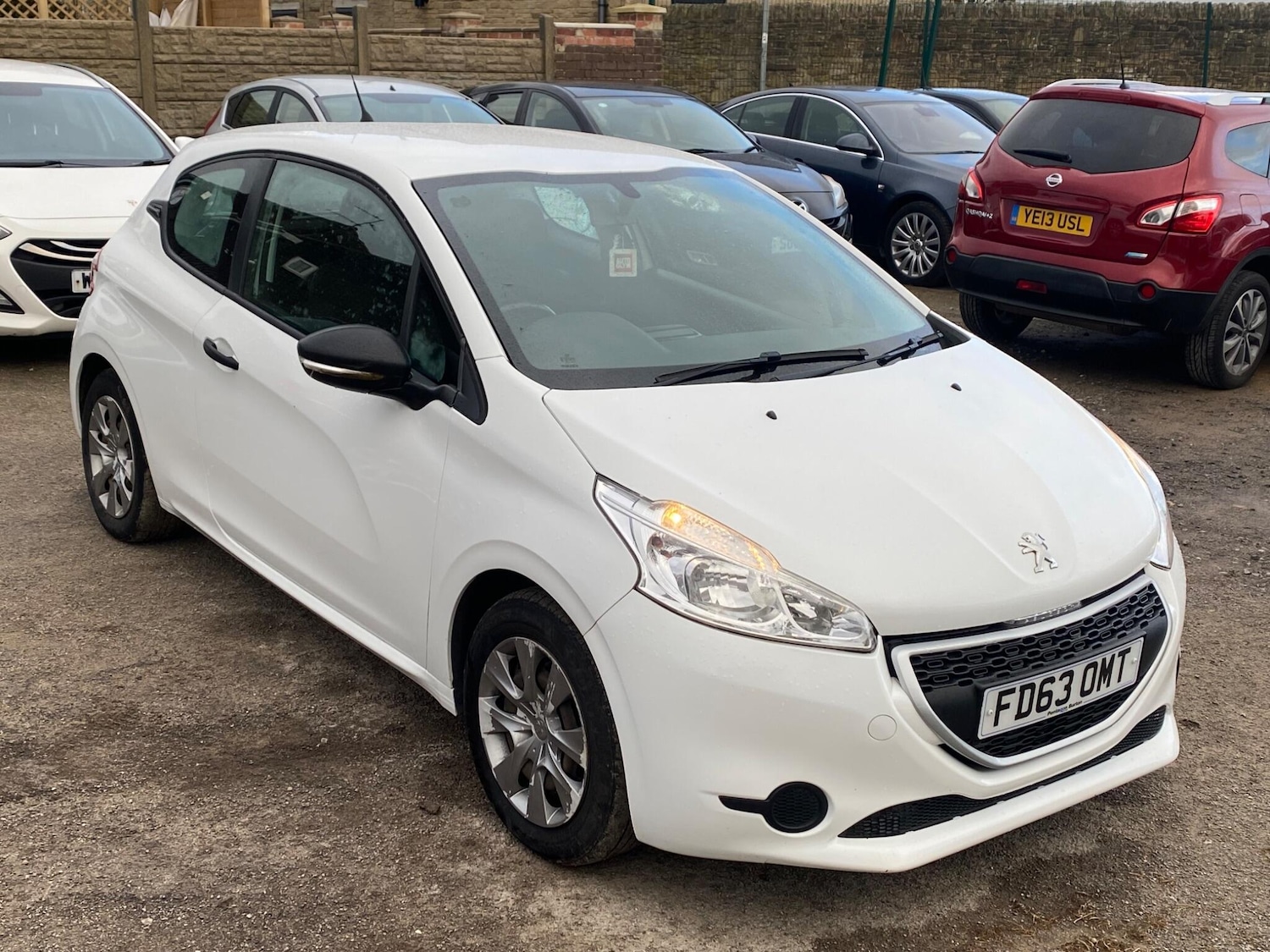 Used Peugeot 208 2013 for sale - 78087173: Photo 5