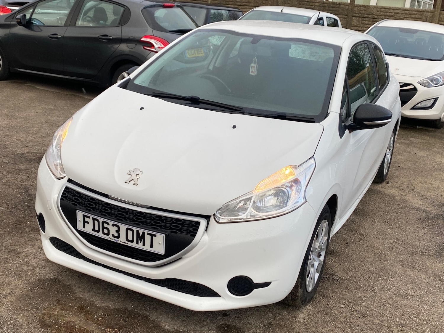 Used Peugeot 208 2013 for sale - 78087173: Photo 7