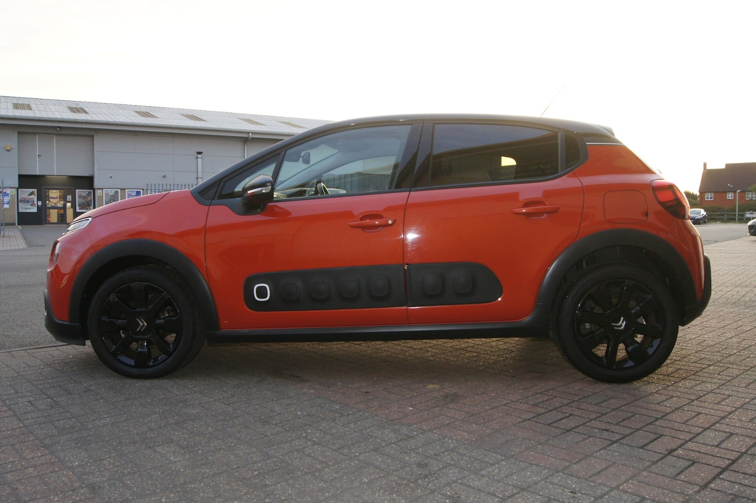 Used Citroen C3 2017 for sale - 76132992: Photo 4