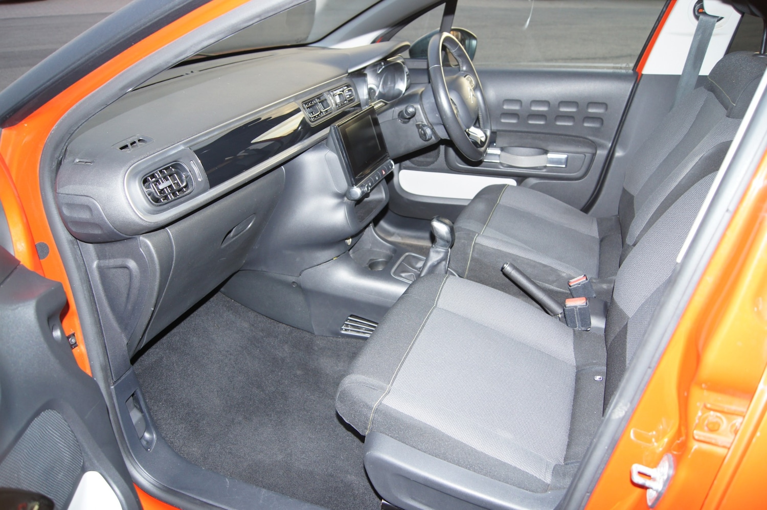 Used Citroen C3 2017 for sale - 76132992: Photo 5