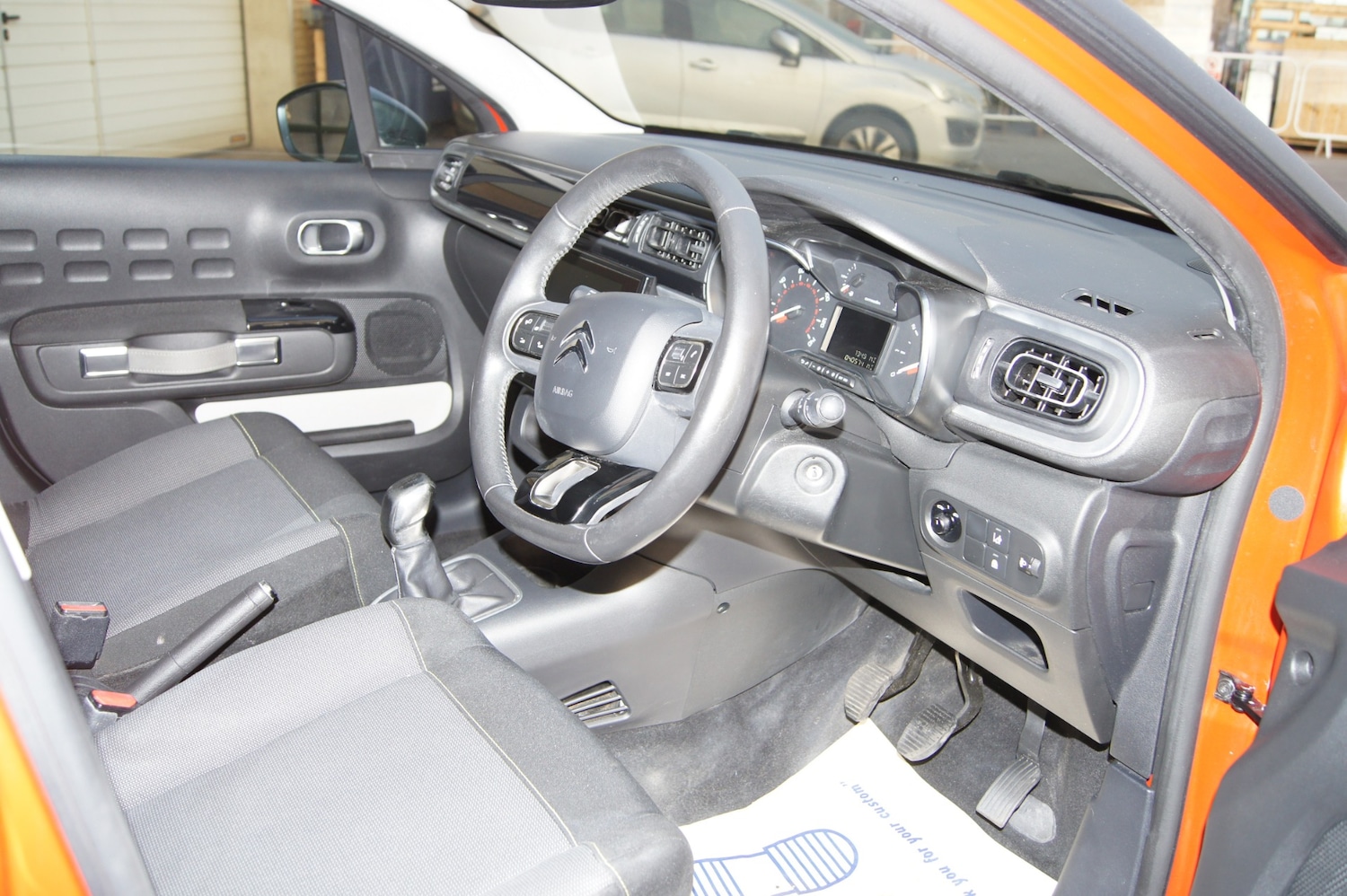 Used Citroen C3 2017 for sale - 76132992: Photo 8