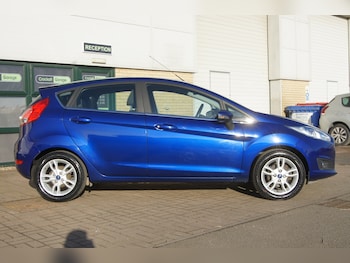 Used Ford Fiesta 2014 for sale - 76101468: Photo