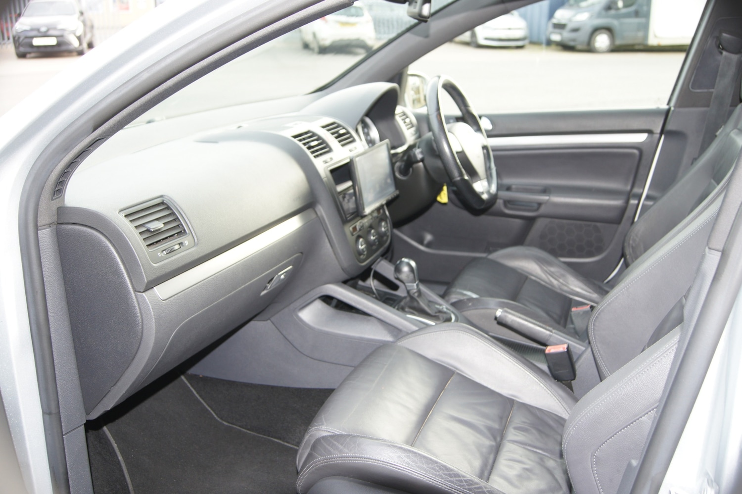 Used Volkswagen Golf 2007 for sale - 76101496: Photo 6