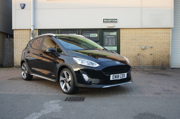 Used Ford Fiesta 2018 for sale - 76102208: Photo 1