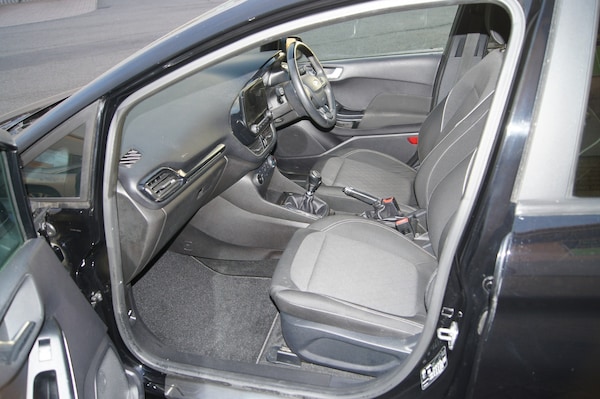 Used Ford Fiesta 2018 for sale - 76102208: Photo 5