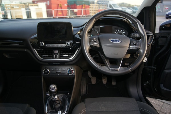Used Ford Fiesta 2018 for sale - 76102208: Photo 8