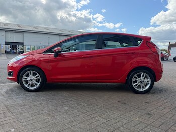Used Ford Fiesta 2015 for sale - 78090407: Photo