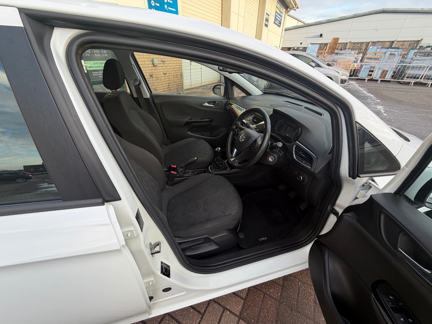 Used Vauxhall Corsa 2018 for sale - 77382016: Photo 14