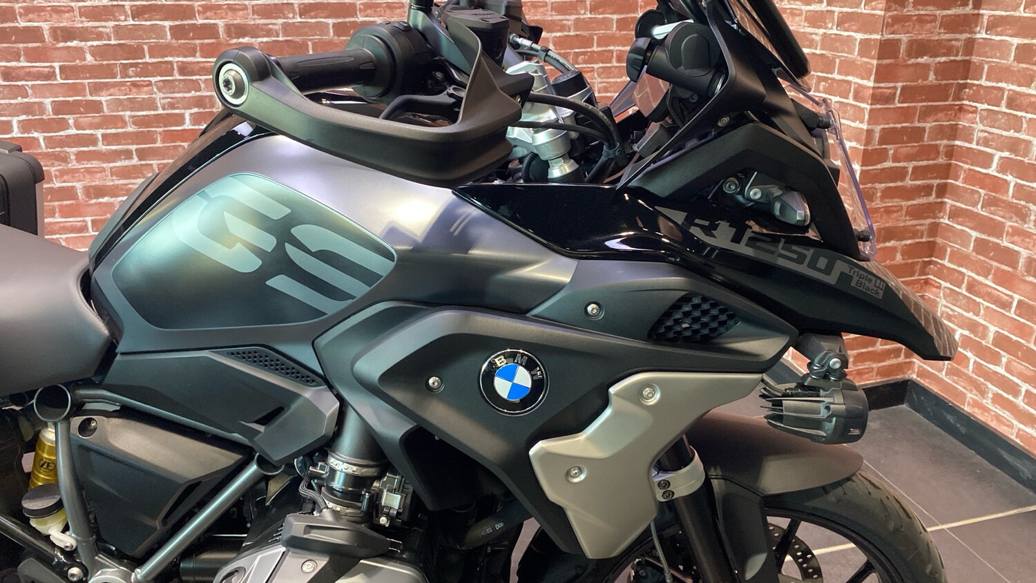 BMW R1250