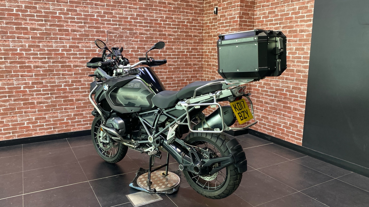 Used BMW R1200 2017 for sale - 78067361: Photo 5