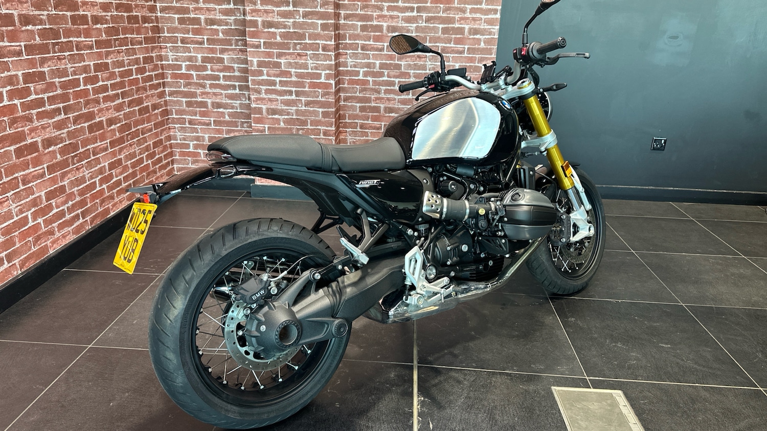 BMW R12 Ninet