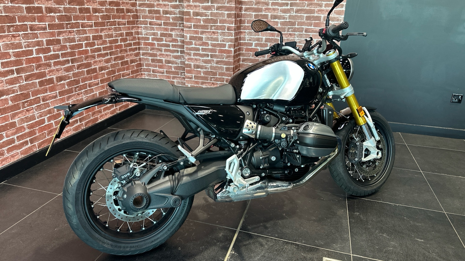 BMW R12 Ninet