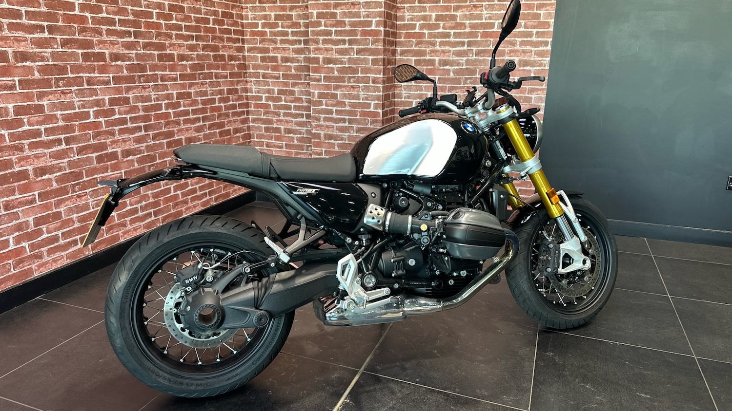 BMW R12 Ninet