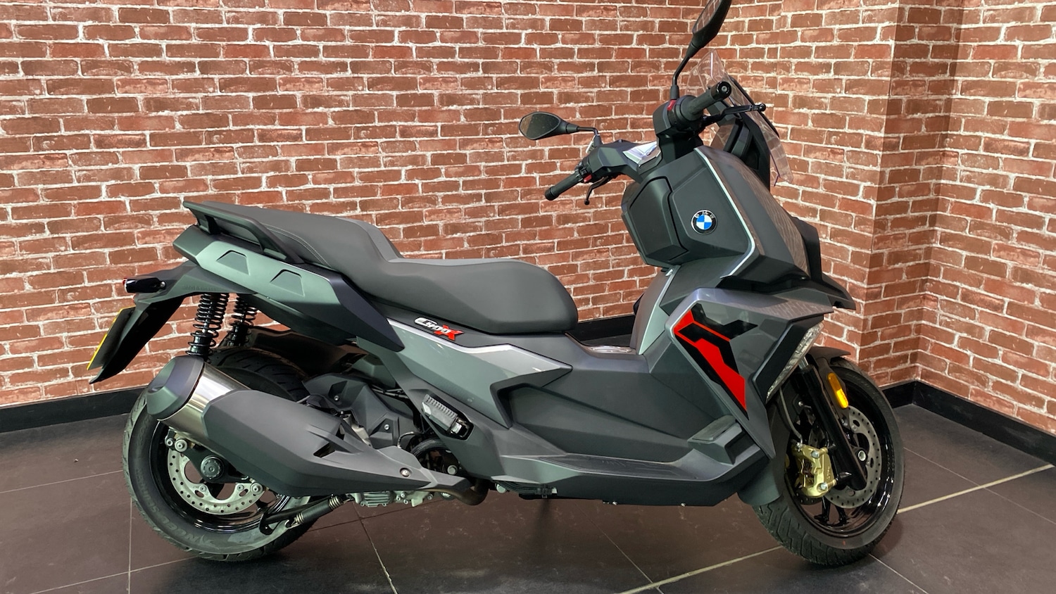 BMW C400