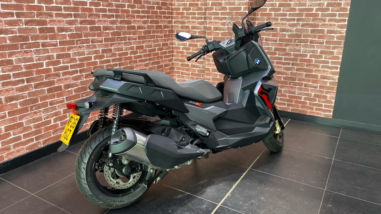 BMW C400