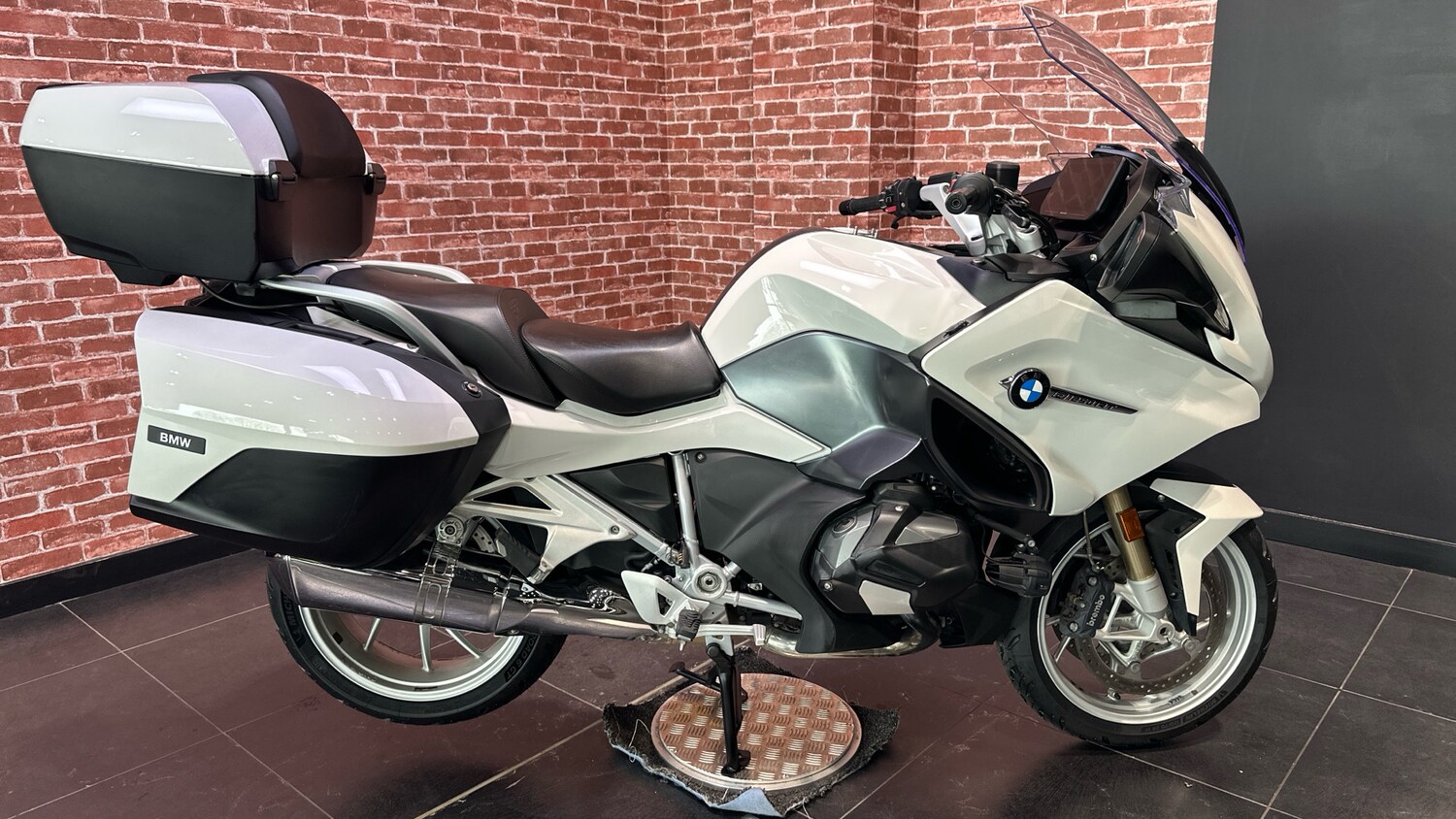 BMW R1250