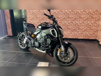 Used Ducati Diavel 2023 for sale - bike-78579026: Photo