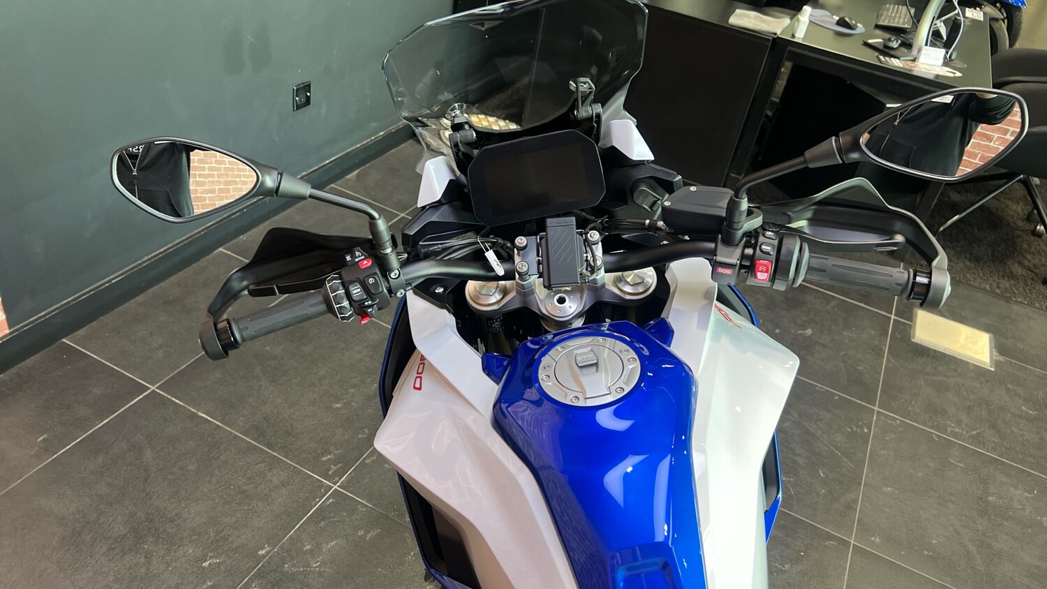 Used BMW F900 2026 for sale - 78766194: Photo 9