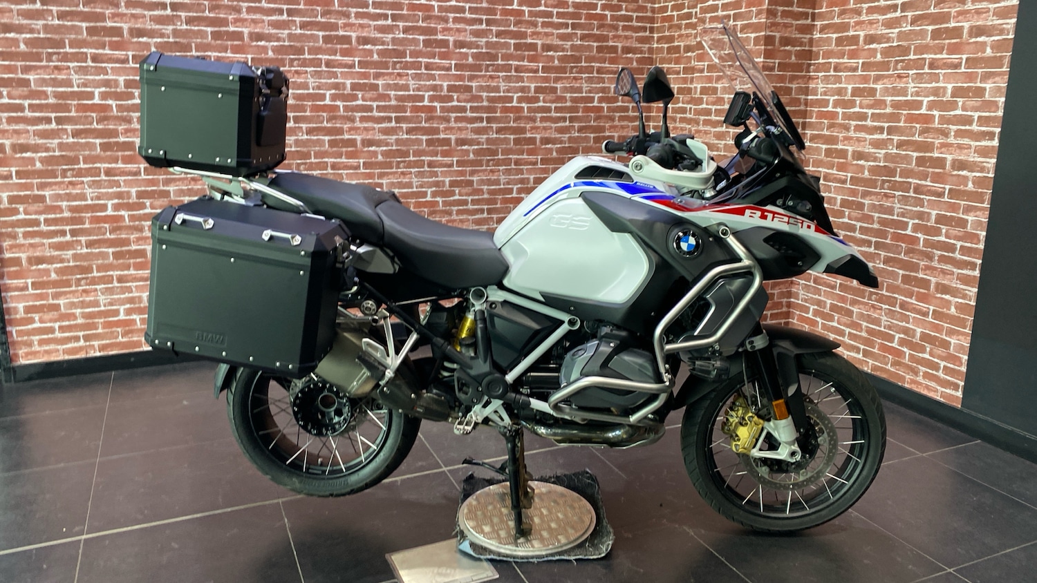 Used BMW R1250 2021 for sale - 78366676: Photo 2
