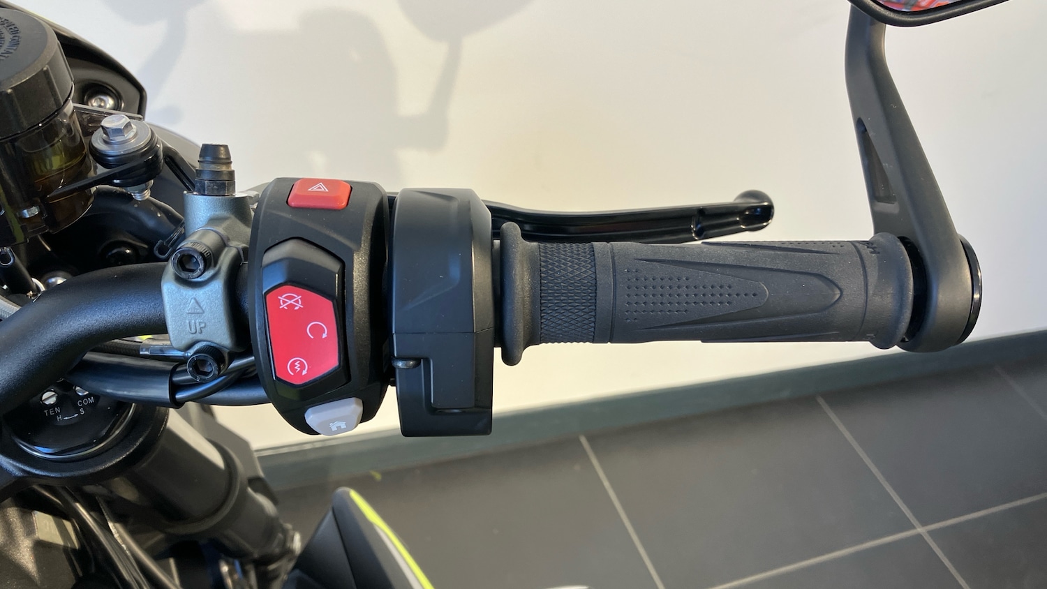 2021 Triumph Street Triple RS (19MY) ROADSTER Petrol Manual - Picture 15 of 24