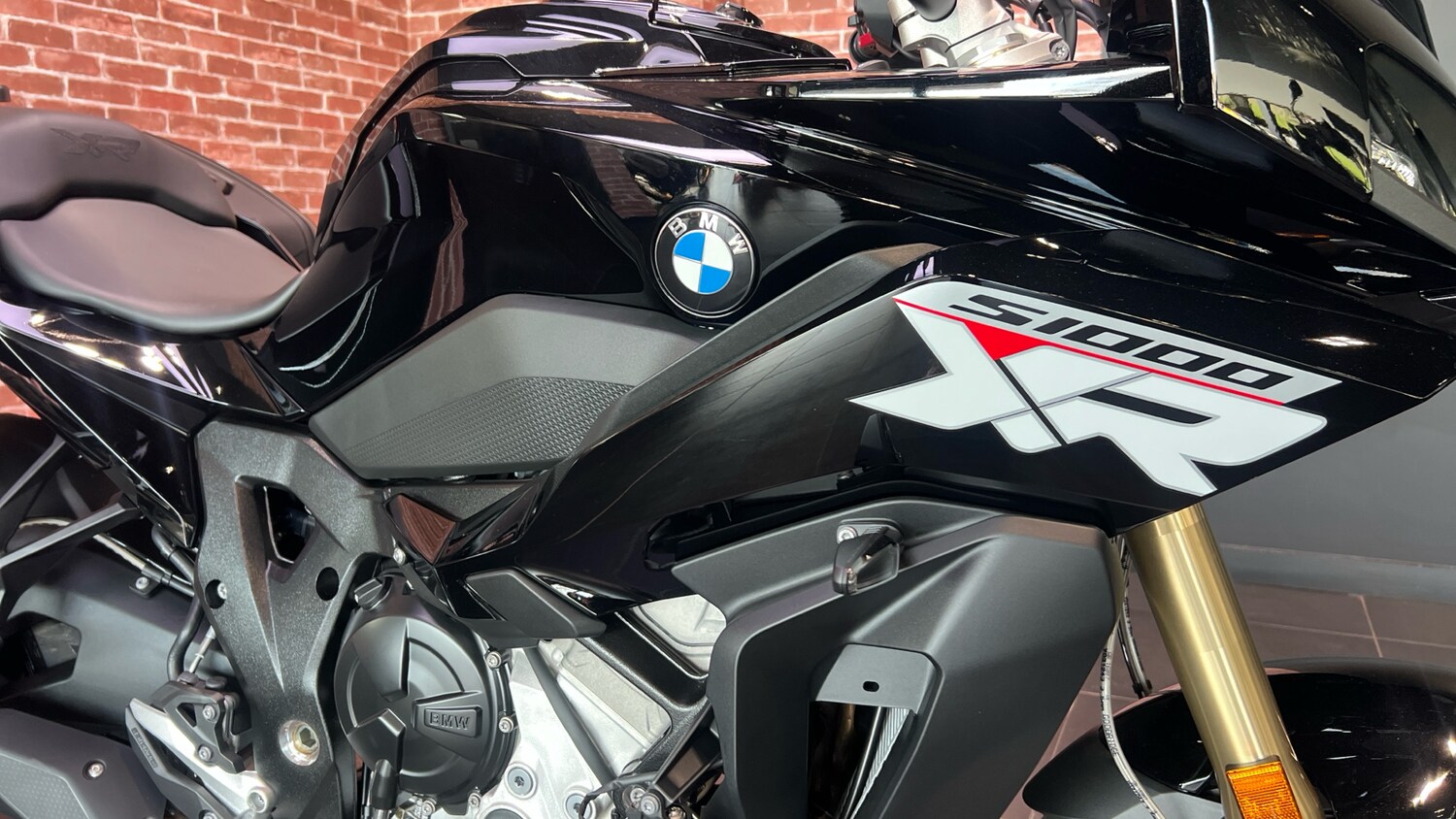 BMW S1000