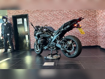 Used BMW R1300 2025 for sale - bike-76640786: Photo