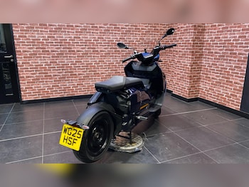 Used BMW Ce 2025 for sale - bike-78109264: Photo