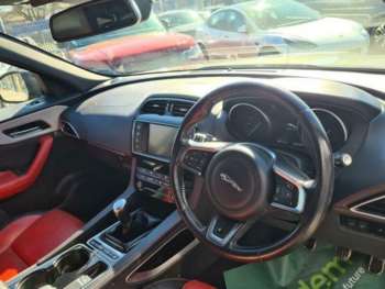 Used Jaguar F-Pace 2017 for sale - 73915313: Photo