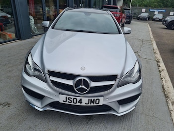 Mercedes-Benz - E-Class